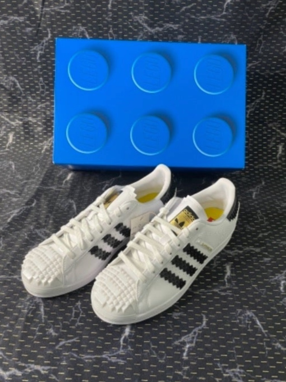 Adidas X Lego SuperStar Mens Size 9.5 GW5270